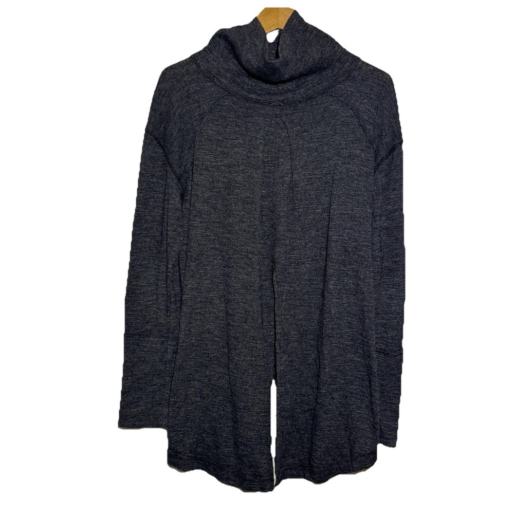 Free People We‎ The Free Grey Mock Neck Split Back Large Long Sleeve Shirt Boho - Picture 2 of 5